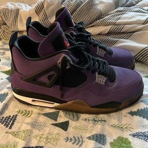 Jordan 4 Travis Scott FnF